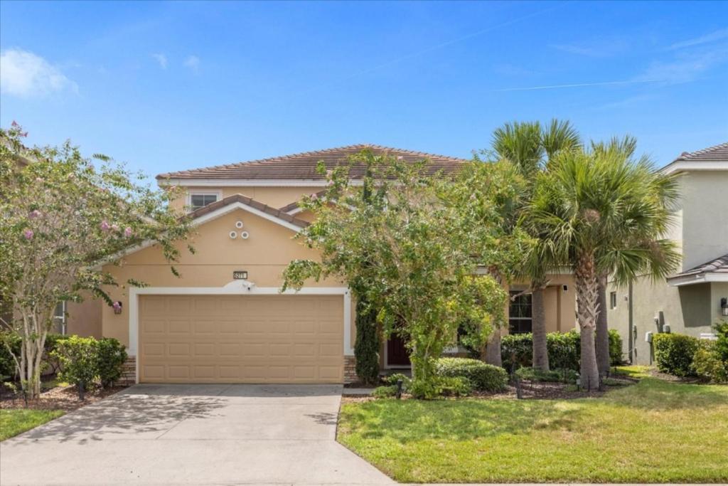 6 Bedrooms- 5,5 Bathrooms- Solterra 5271 Ww Davenport Exterior photo